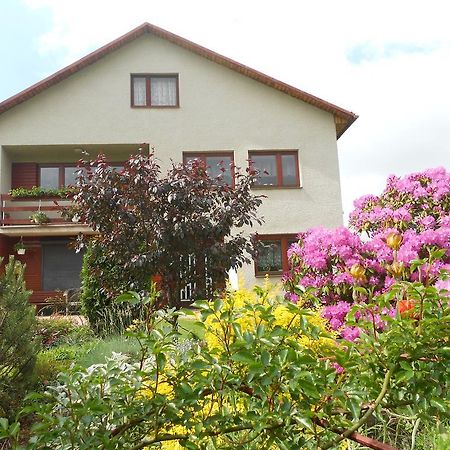 Homestay Machom Oscadnica Exteriör bild